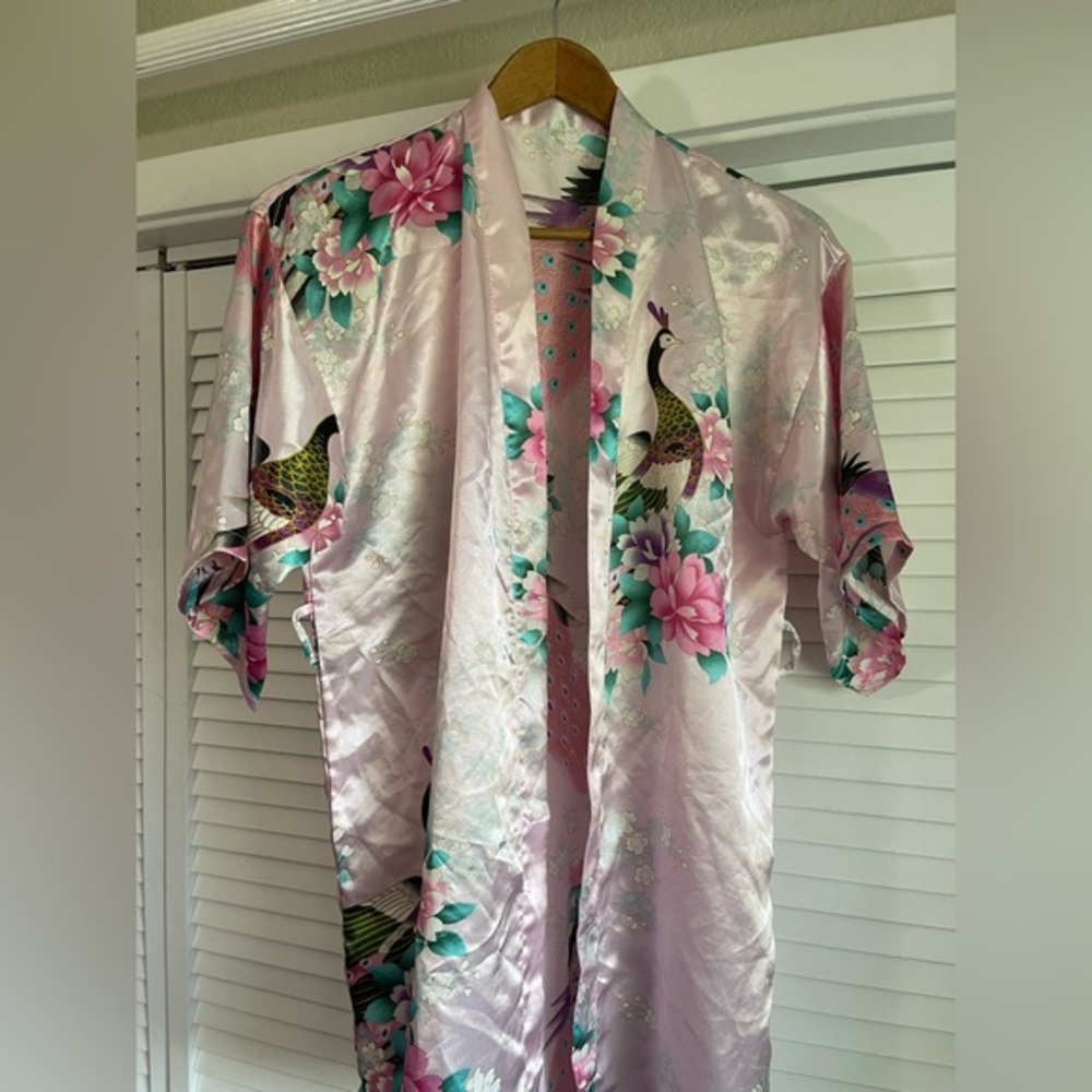 Amazingly, sweet Veami kimono robe peacocks - Picture 1 of 9